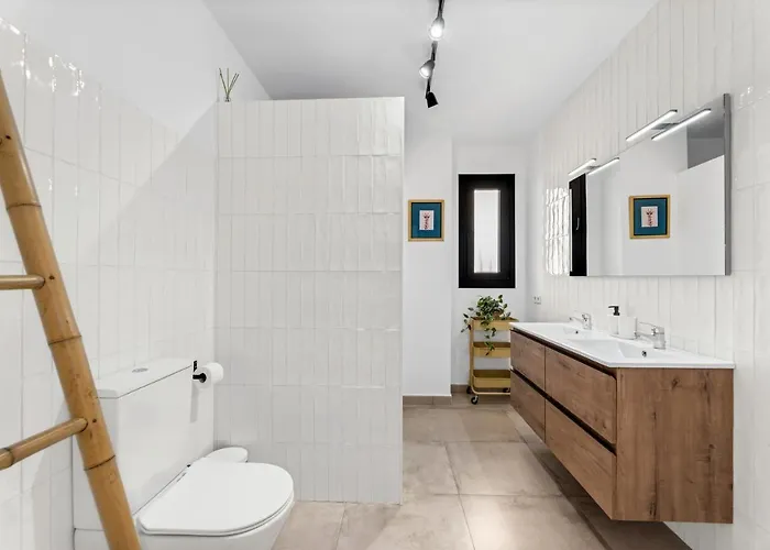 Casa Del Puerto, Encanto Junto Al Mar Эстепона